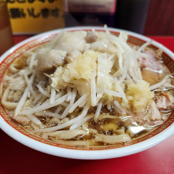 「小豚入り」@ラーメン二郎 目黒店の写真