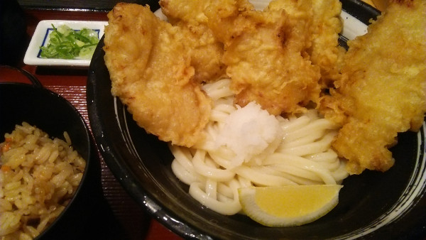 「冷しとり天おろしうどん定食 1170円」@杵屋 シャポー市川店の写真