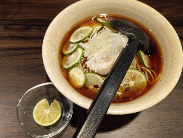 「【限定】冷しすだちらぁうめん（¥1,000）」@らぁうめん酉のの写真