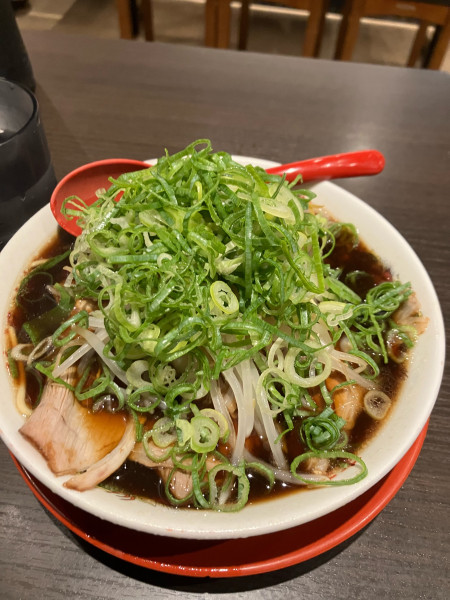 「中華そば並　930円」@新福菜館 秋葉原店の写真