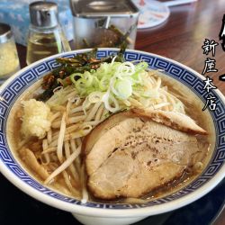 伏竜ラーメン(小)¥800