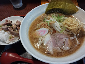 「ランチセット めんとくらぁめん(880)+豚飯(100)」@らぁめん 味道 横浜 吉野町店の写真