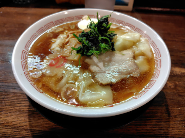 「ワンタン麺¥650」@中華そば 光来の写真