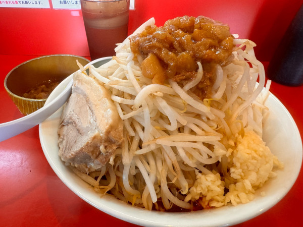 「辛いラーメン3辛＋追加アブラ」@豚ゆうの写真