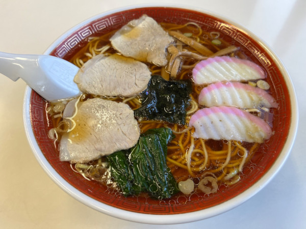 「ラーメン（大盛り）」@味世屋食堂の写真
