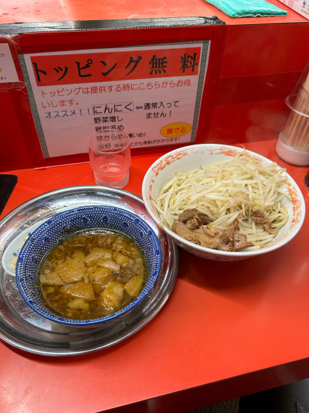 「つけ麺500g?ニンニクアブラ」@麺でる 戸越店の写真