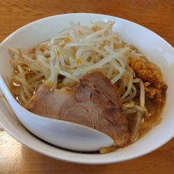 G系浦郎ラーメン　ニンニク入れますか　850円