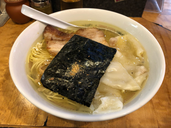 「塩ワンタンそば」@塩そば 桑ばらの写真