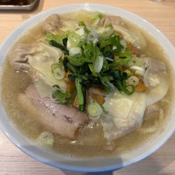塩ワンタンメン　大盛り