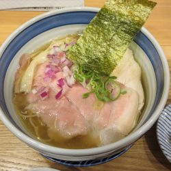 魚介燻る貝ダシ汐そば（900円）