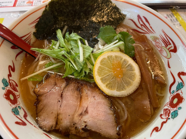 「丸鶏らぁ麺・塩：880円」@丸鶏拉麺 心々元の写真