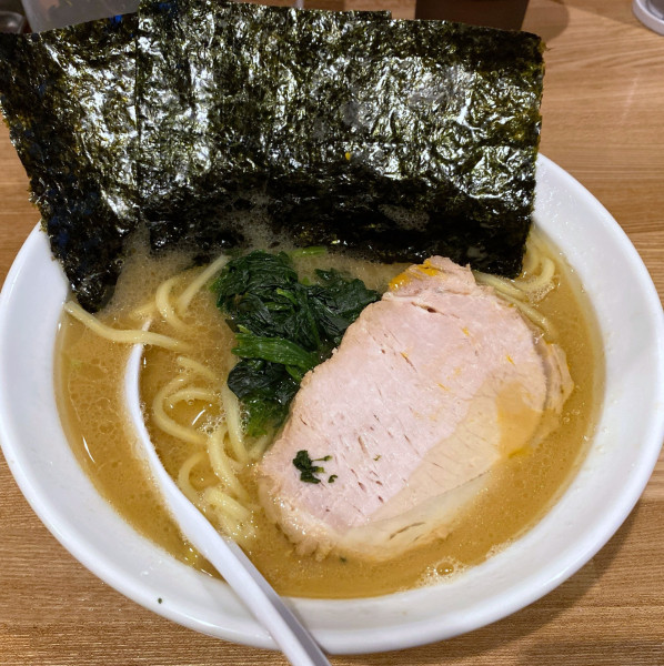 「ラーメン 850円」@家系らーめん やなぎやの写真