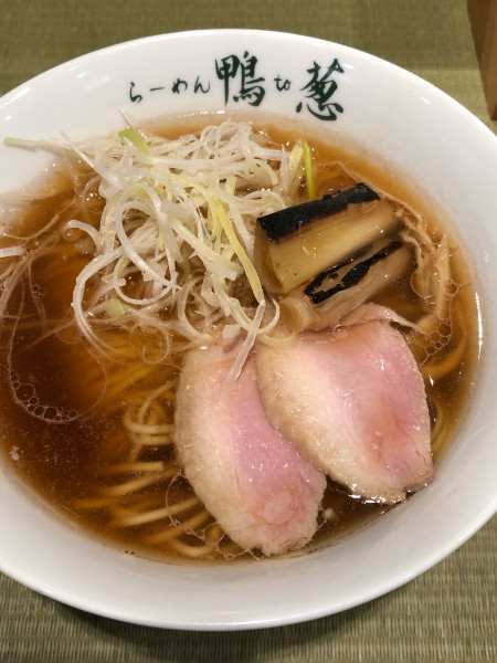 「鴨ラーメン」@らーめん 鴨to葱 イイトルミネ新宿店の写真