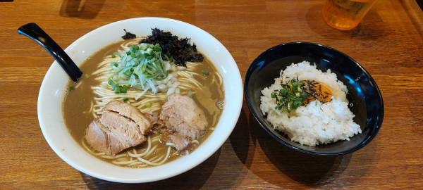 「濃厚煮干し+TKG」@中村屋総本山の写真