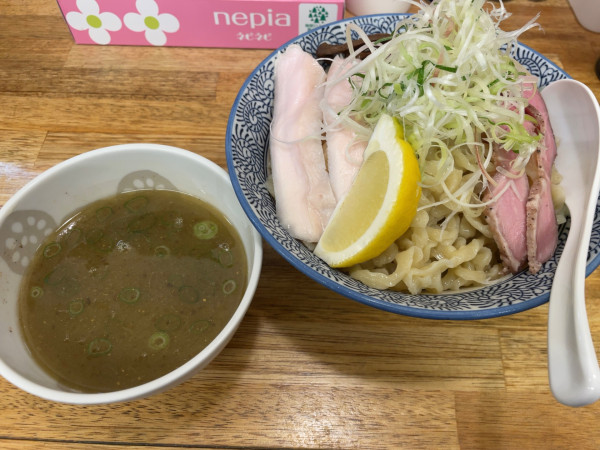 「限定冷やし煮干しつけ麺（塩）1150円」@麺屋 つるるの写真