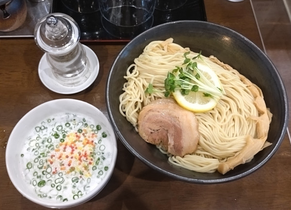 「【限定】檸檬ペッパーつけ麺 ￥1130」@自家製多加水極太麺 ISAMIの写真