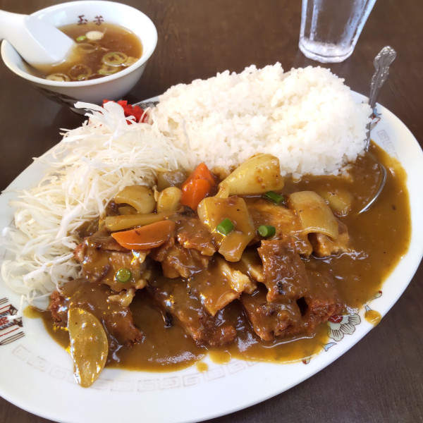 「カツカレー（￥1,050）」@中華 玉芳の写真