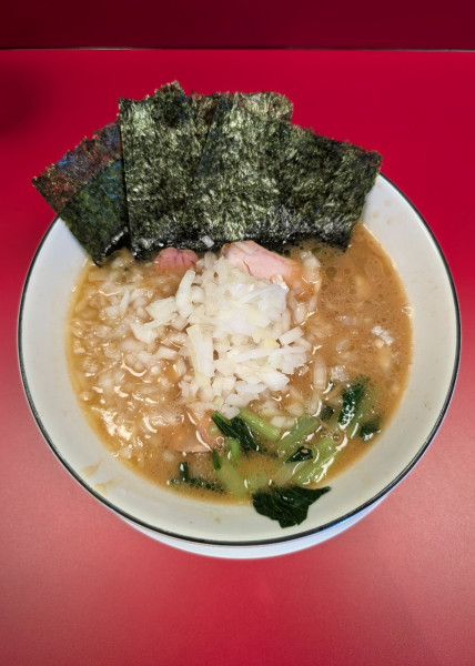 「チャーシューメン+玉ねぎ」@家系ラーメン 王道家直系 修の写真