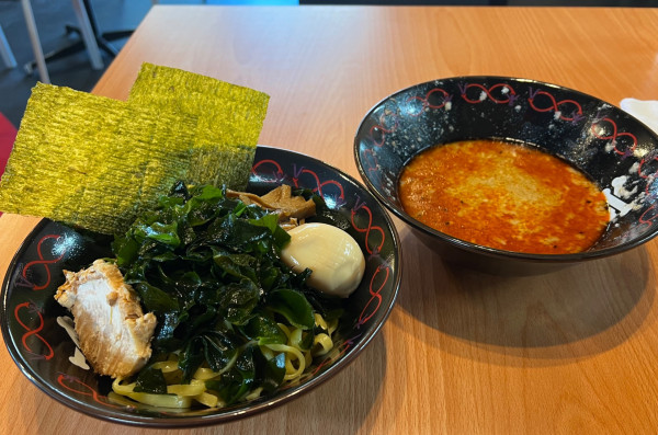 「しこしこつけ麺」@らーめんゴルジの写真