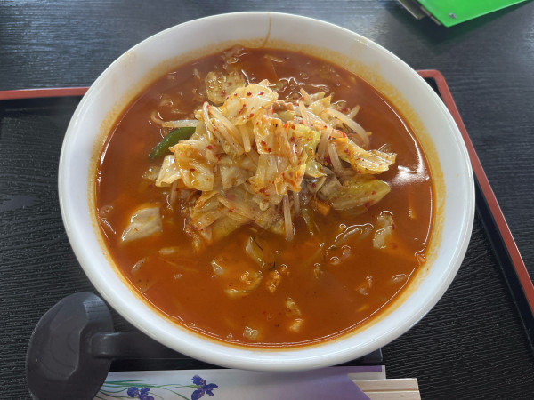 「からしラーメン　中辛　麺硬800円」@ラーメンショップオオマノ めんくらぶの写真