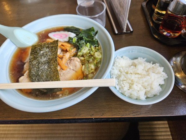 「チャーシュー麺+ランチセット」@ラーメン家ようちゃんの写真