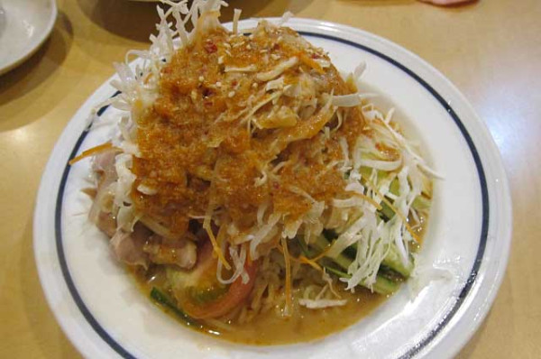 「バンバンジー冷麺　850円」@花彫酒家の写真