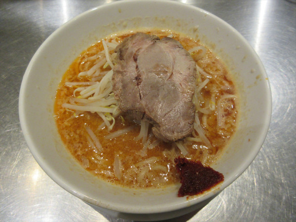 「醤油豚骨麺(850円)」@麺ハチイチ/81 NOODLE BARの写真