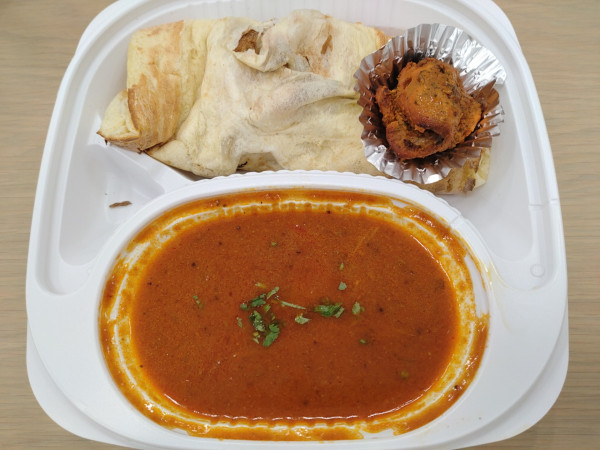 「本日のカレー弁当 950円 ※」@ダクシン 大手町店の写真