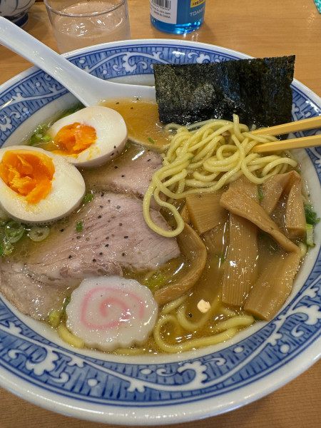 「特製中華そば」@中華そば 青葉 吉祥寺店の写真