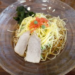 【夏季のみ】冷やし中華(¥800)
