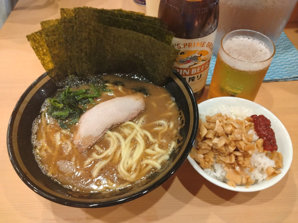 「ラーメン¥900+のり¥150+ライス¥100+ビール¥60」@横濱家系ラーメン 四代目 野中家の写真