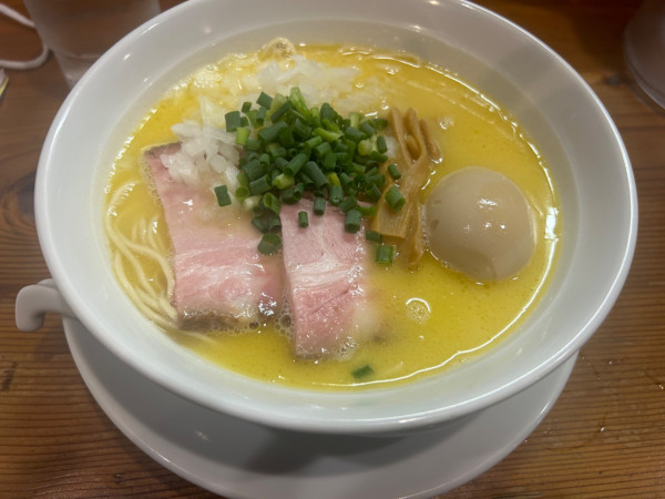 「鶏そば（塩）数量限定」@中華蕎麦しのざきの写真