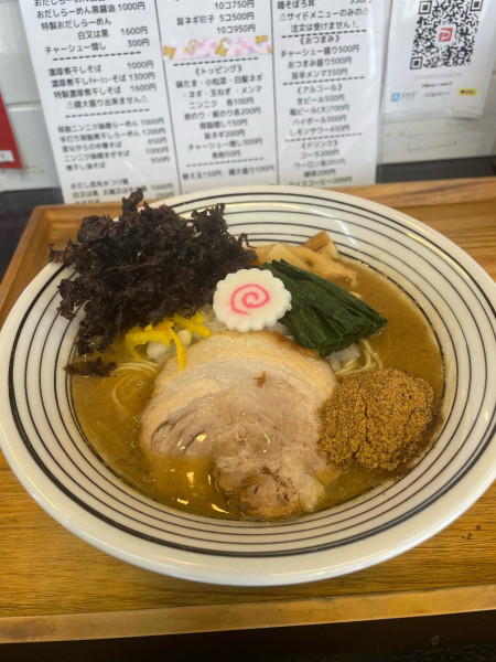 「濃厚煮干しラーメン」@おだしらーめん おだにの写真