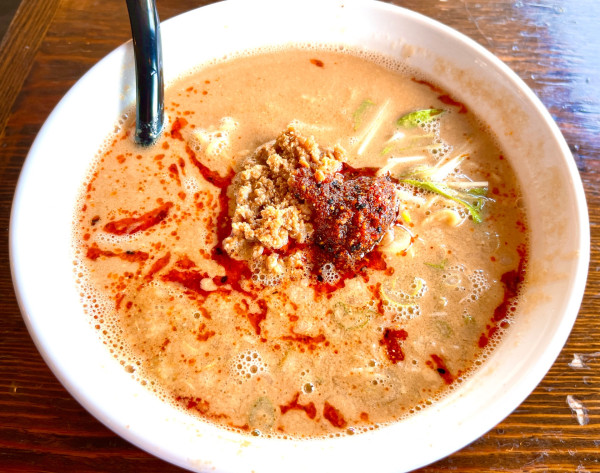 「ZOKKON担々麺（550円）期間限定価格」@中華食堂 しりゅうの写真