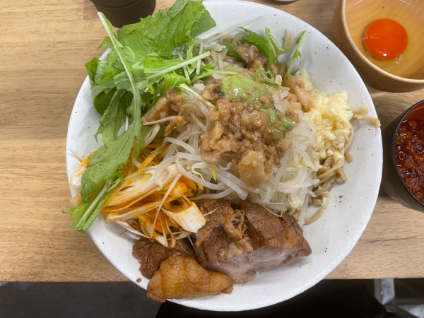 「小林アイススペシャル ¥1250 生玉子 ¥100」@俺の生きる道 白山店の写真