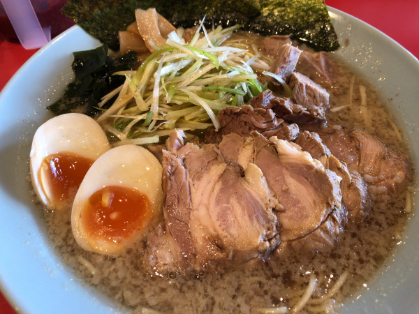 「ネギチャーシューラーメン」@ラーメンショップ まる壱の写真