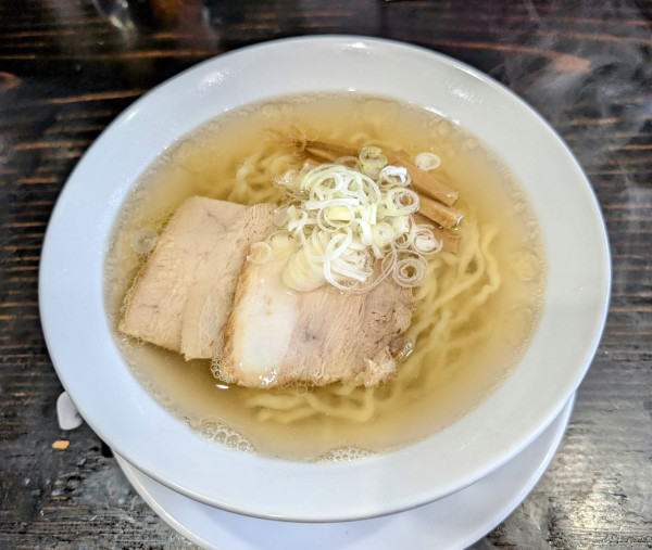 「会津山塩と帆立のラーメン900円」@うえんで 山鹿店の写真