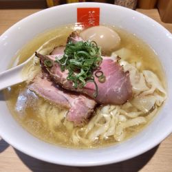 特製塩煮干し中華そば（￥1,000）