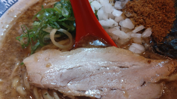 「極濃豚骨魚介ラーメン」@豚骨魚介ラーメン 小僧またおまえか。 土佐堀店の写真