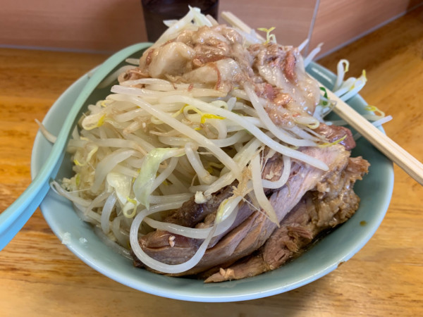 「ラーメン少なめ　750円」@ラーメン二郎 立川店の写真