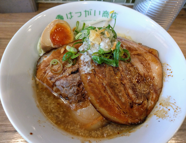 「【限定】牛すけ￥1000＋追加チャーシュー1枚￥150」@はつがい商店の写真