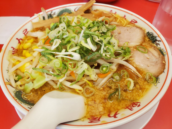 「味噌野菜ラーメン・脂多め」@ラーメン魁力屋 狩場店の写真