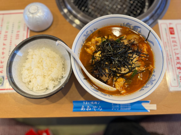 「カルビラーメン830円+半ライス150円」@あおぞら 沼田インター店の写真