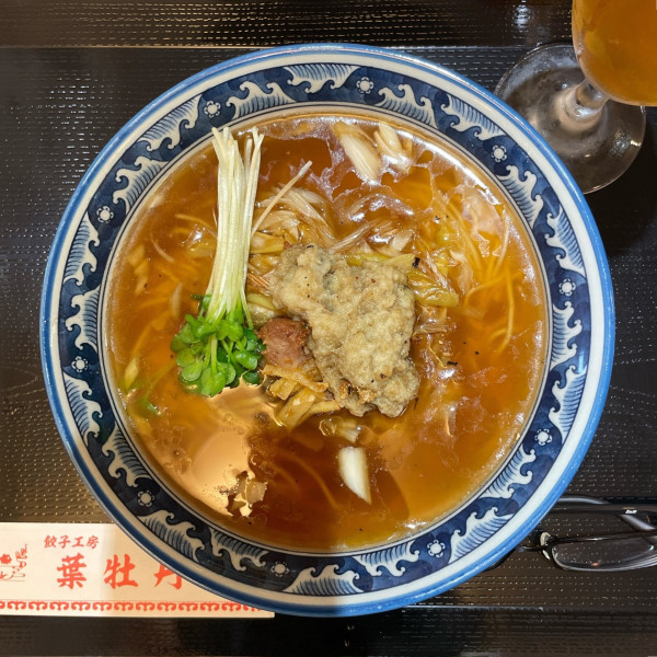 「にんにくネギそば」@餃子工房 葉牡丹の写真