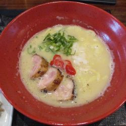 鶏煮干しらぁめん（塩）1000円