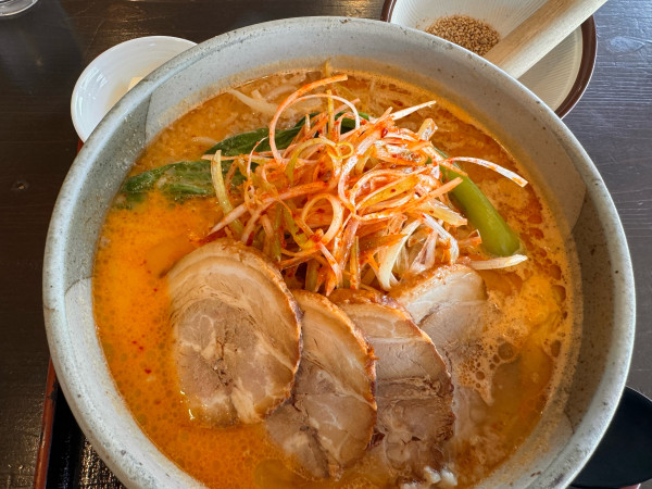 「背脂げんきとろとろチャーシュー麺大盛バタートッピング」@らーめん げんき屋 ひたちなか店の写真