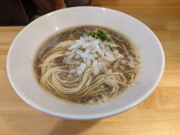 「かけ煮干ソバ」@煮干ソバと米 今日の1番の写真