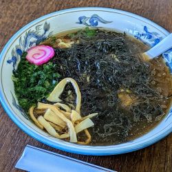 もずくラーメン（1,300円）