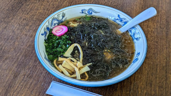 「もずくラーメン（1,300円）」@食堂 最北端の写真