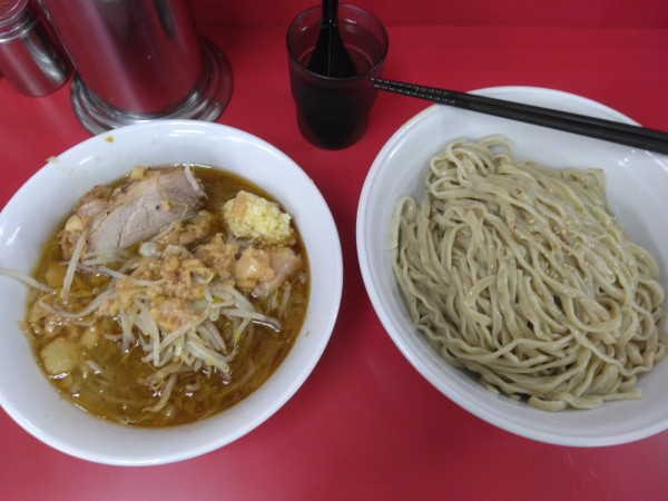 「つけ麺ゴマ味麺少なめ1000円、ニンニクアブラ」@ラーメン二郎 柏店の写真